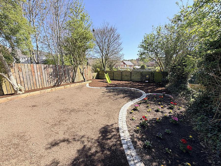 1 & 2 Hillview Terrace