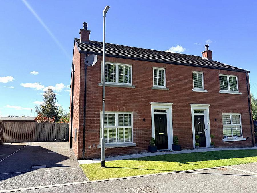 10 Coolnacran Park