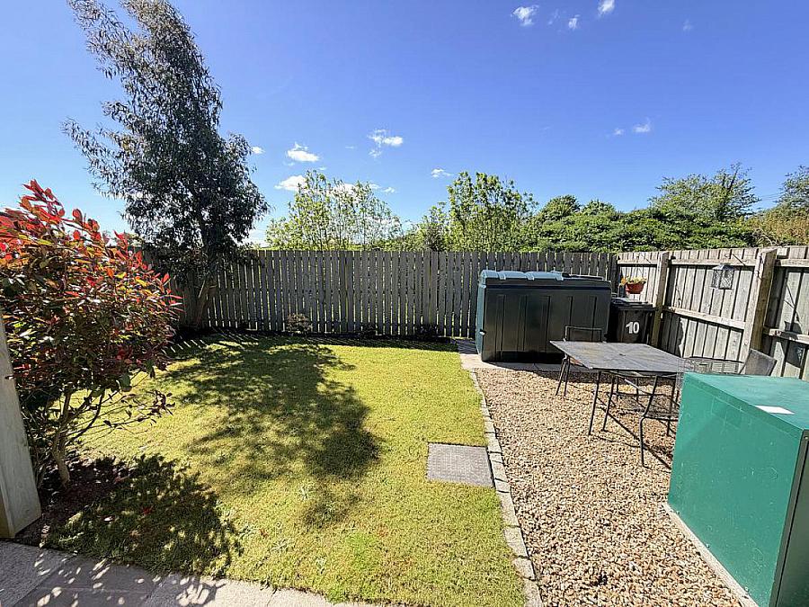 10 Coolnacran Park