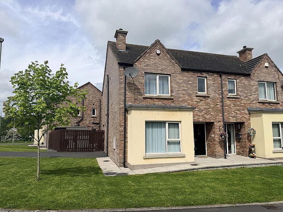6 Greenan Grove
