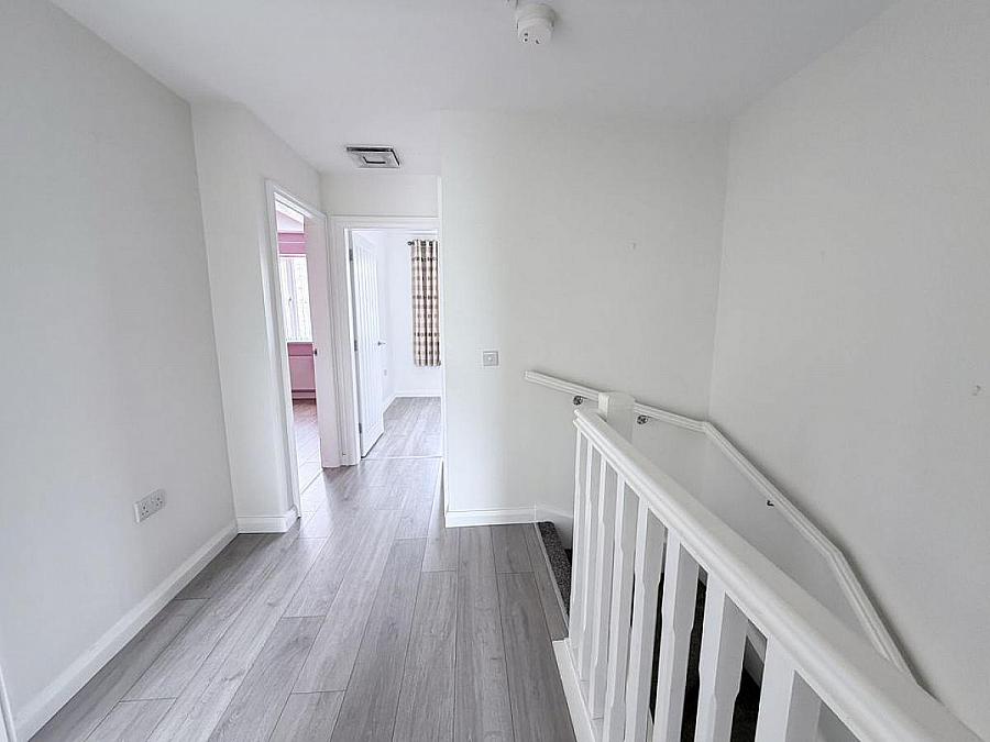 6 Greenan Grove