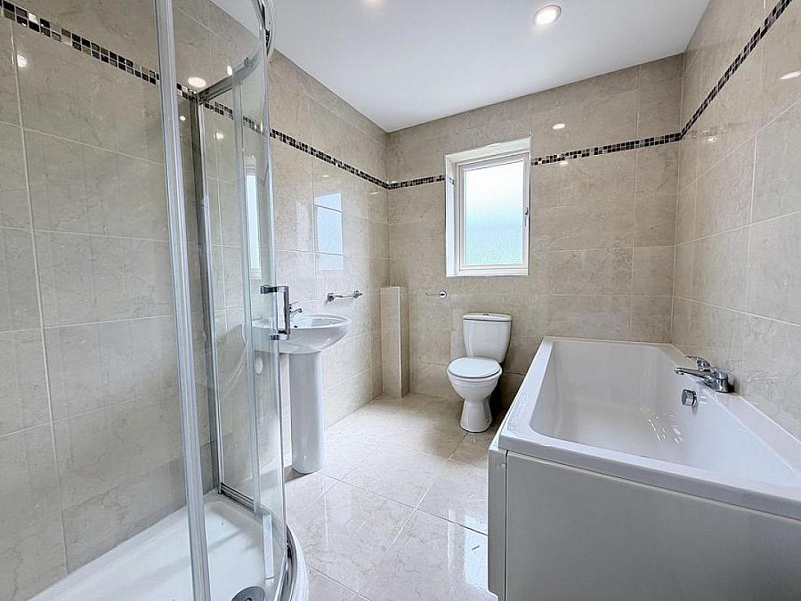 6 Greenan Grove