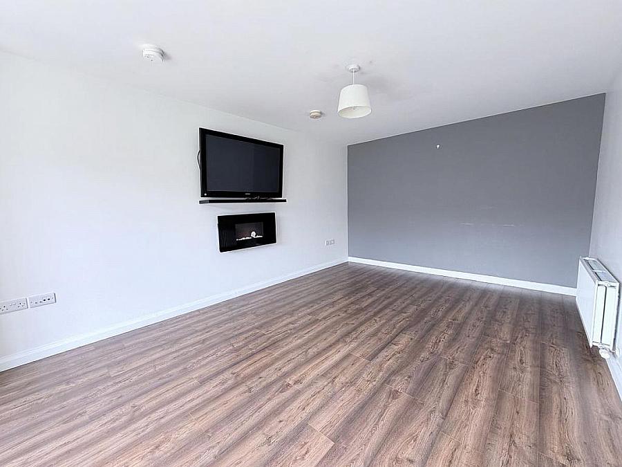 6 Greenan Grove