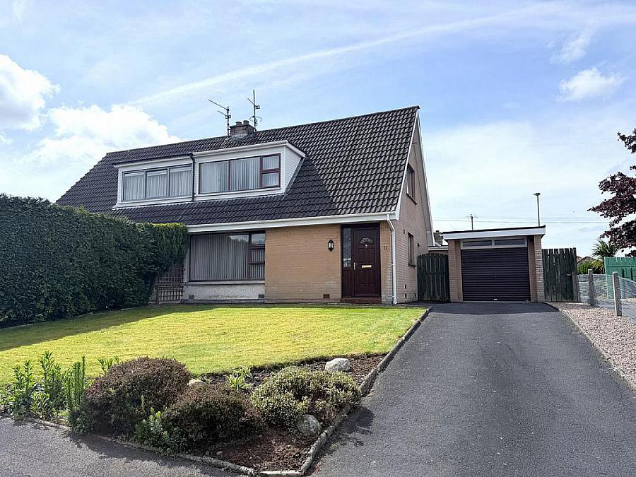 11 Ashgrove Avenue