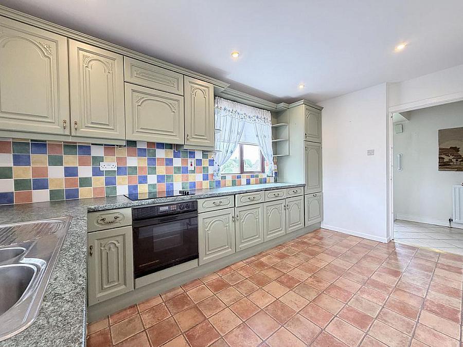 11 Ashgrove Avenue