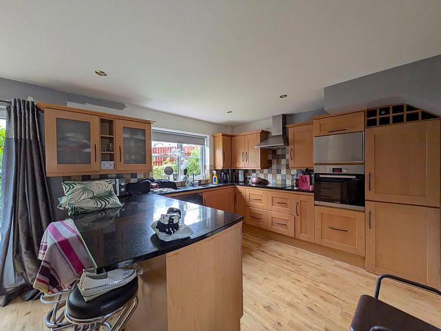5 Bovennett Heights