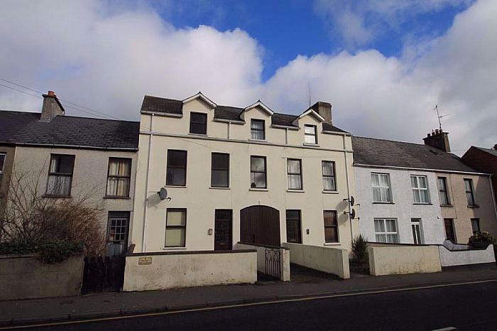 Flat 1,14 Kenlis Street