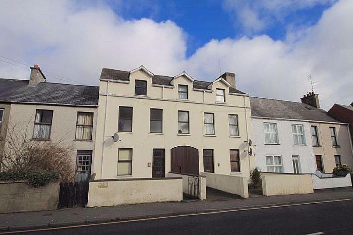 Flat 3,12 Kenlis Street,banbridge, BT32 3LR