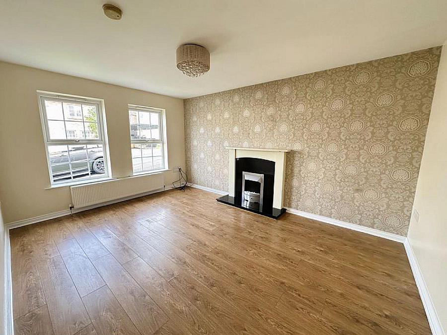 100 Summerhill