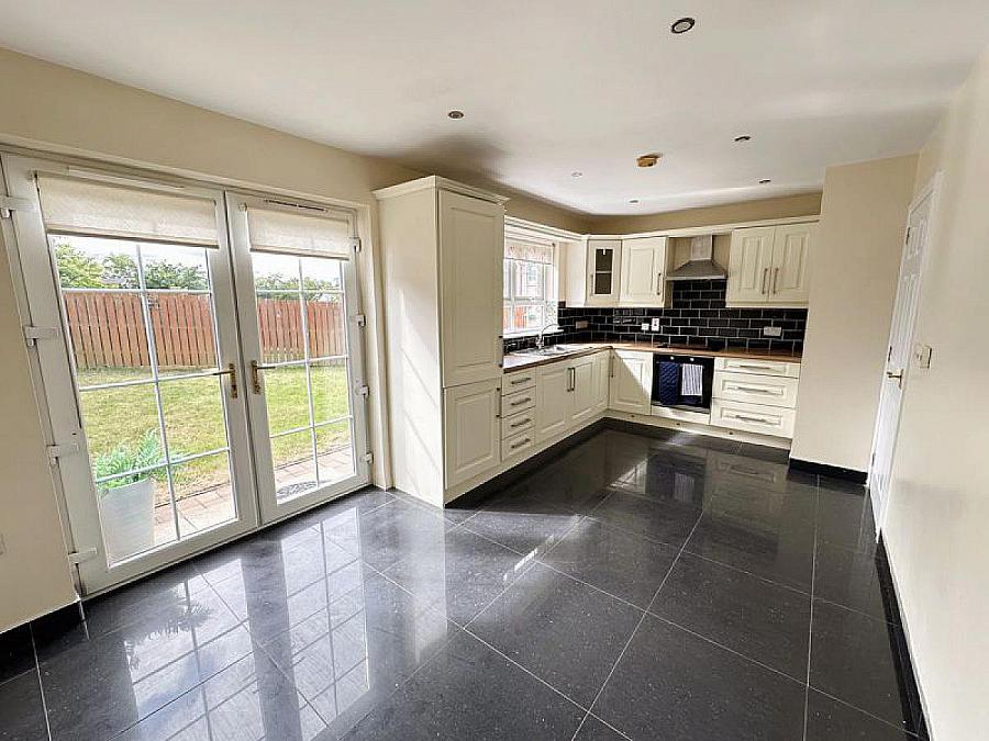 100 Summerhill