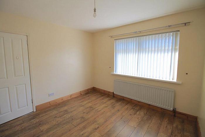 15 Knockview Drive
