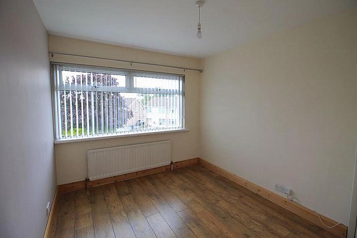 15 Knockview Drive