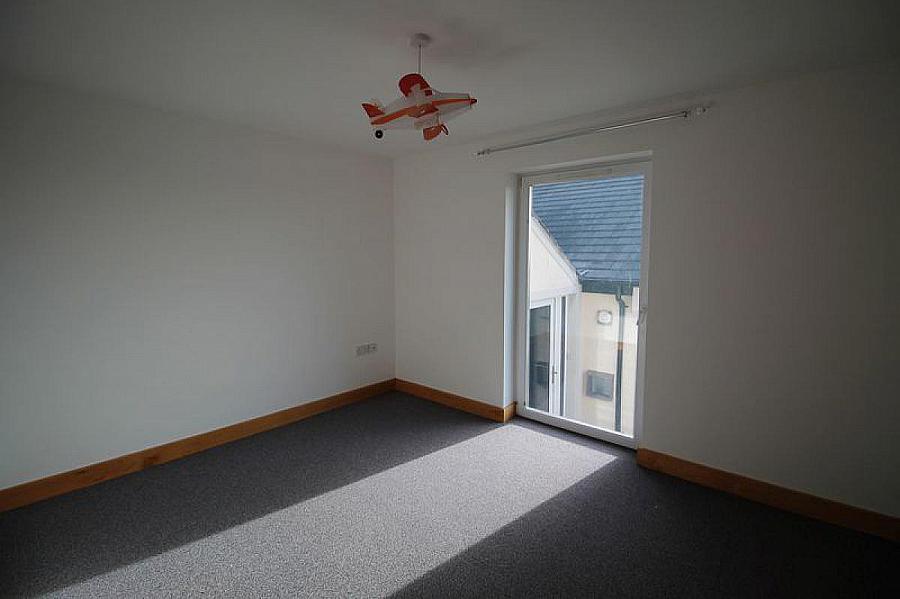 17 Glassdrumman Road