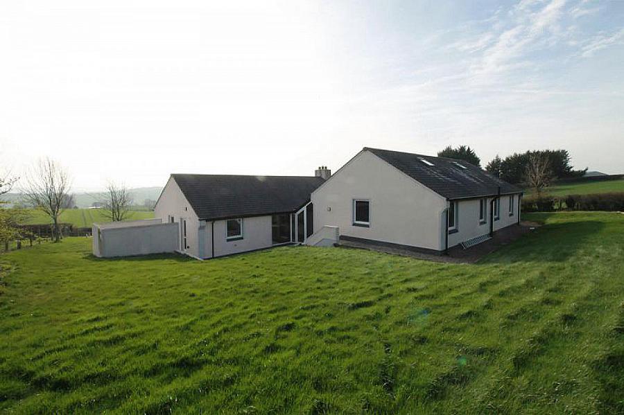 17 Glassdrumman Road