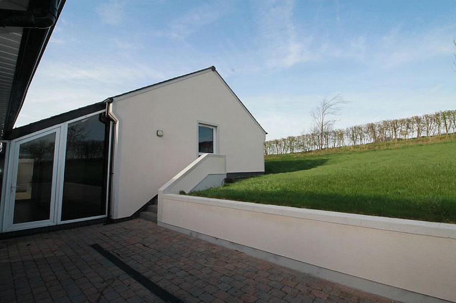 17 Glassdrumman Road