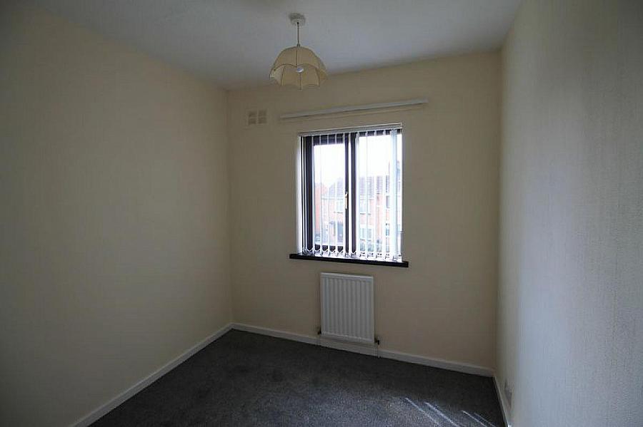 19 Moorefield