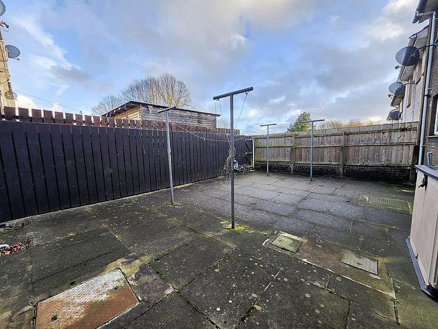 2B Rathvarna Gardens