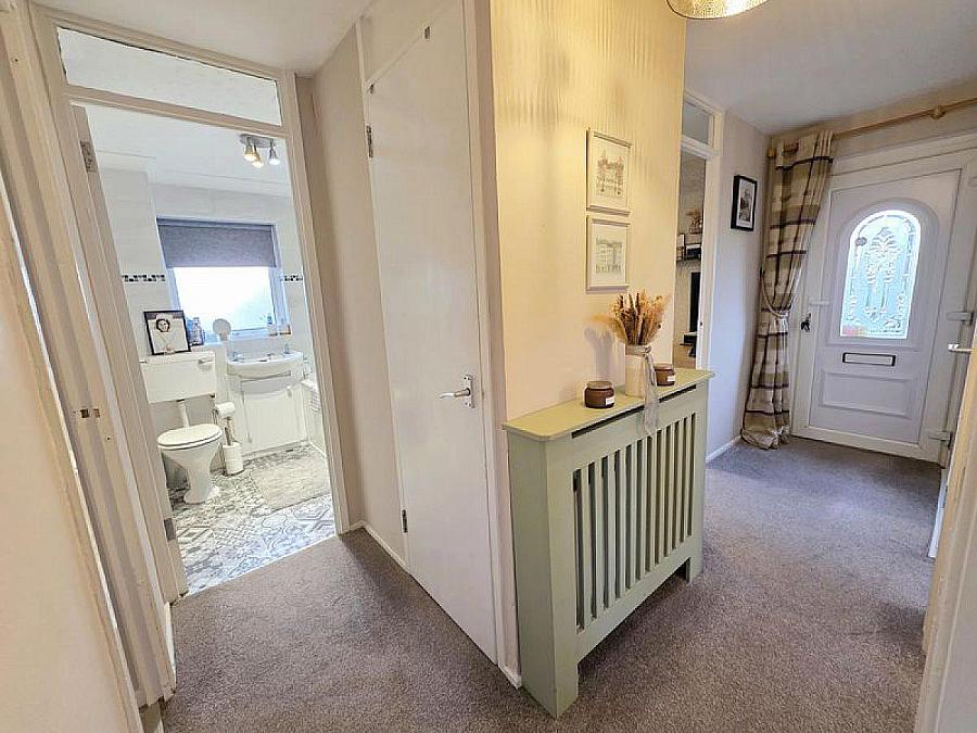 2B Rathvarna Gardens