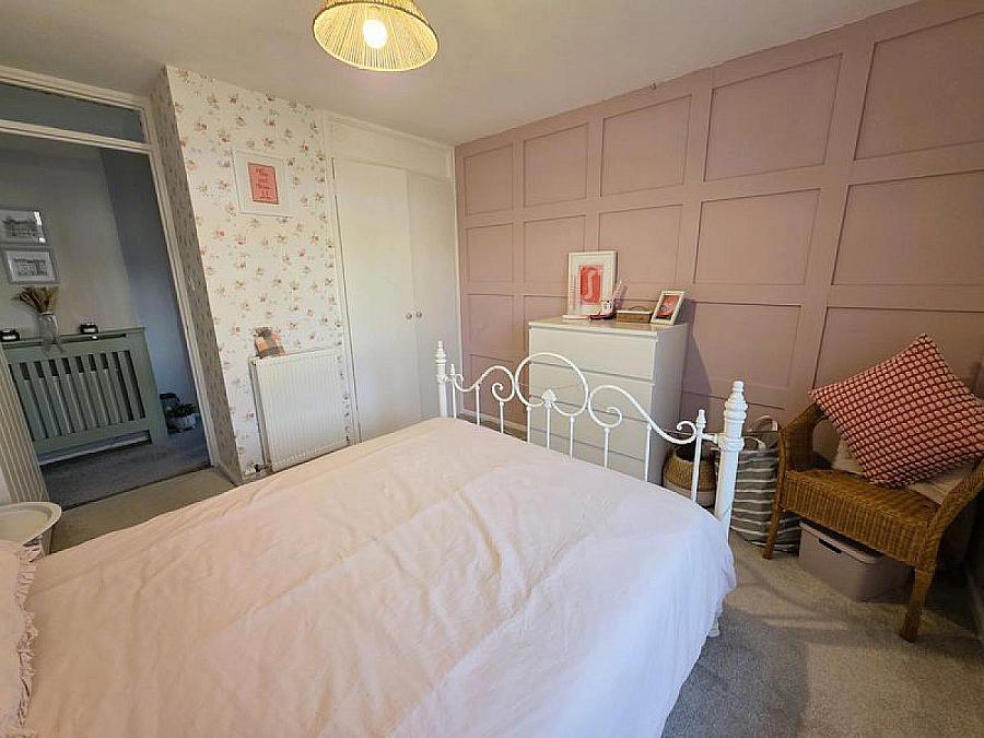 2B Rathvarna Gardens