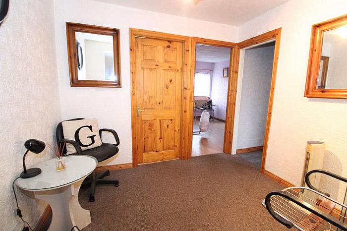 34 Longstone Street