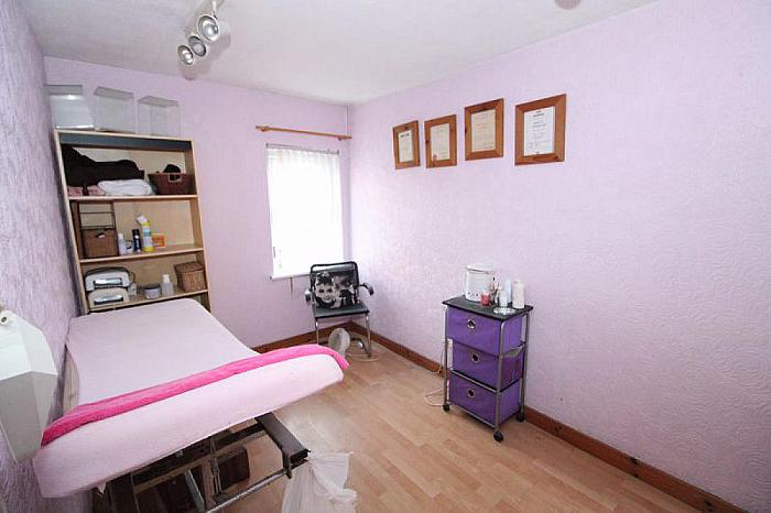 34 Longstone Street 34 Longstone Street