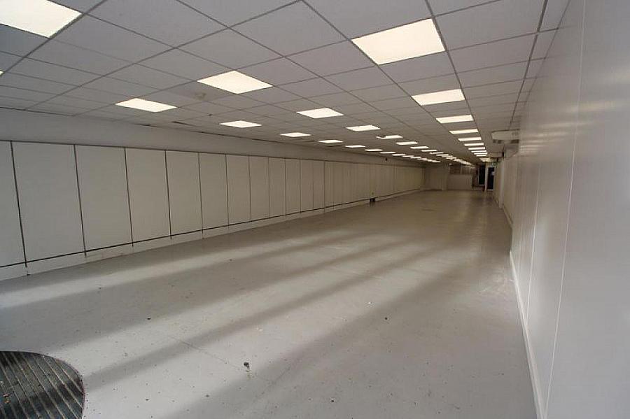 16 Market Square North