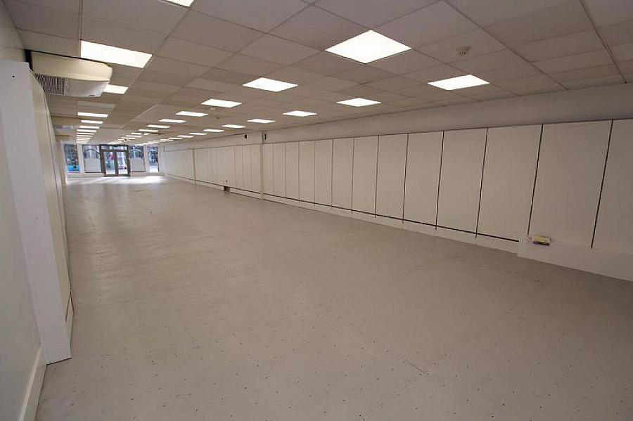 16 Market Square North