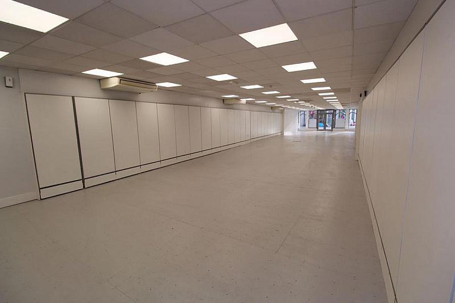 16 Market Square North