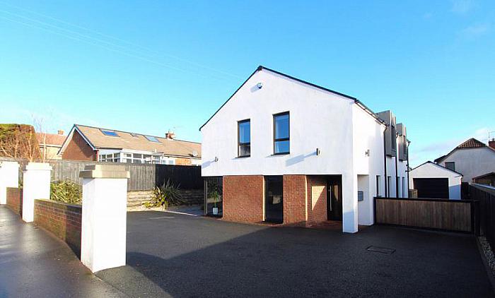 62a Pond Park Road,lisburn, BT28 3JZ