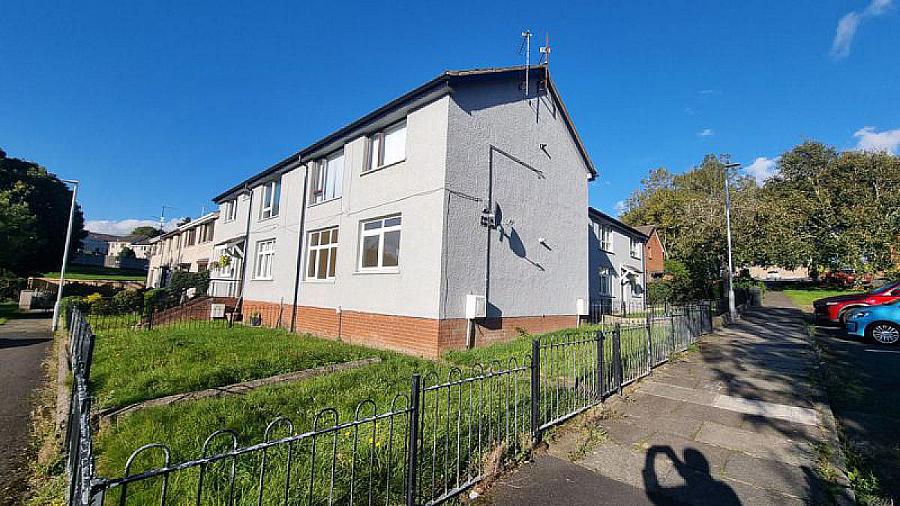 10b Iniscarn Park