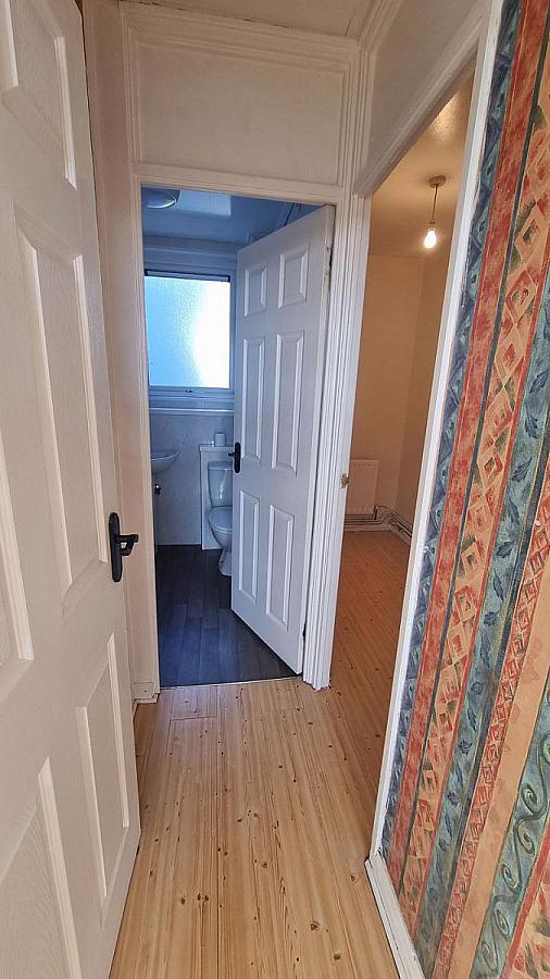 10B Iniscarn Park