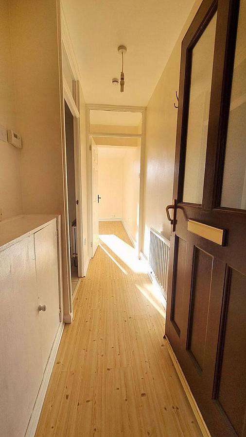 10B Iniscarn Park