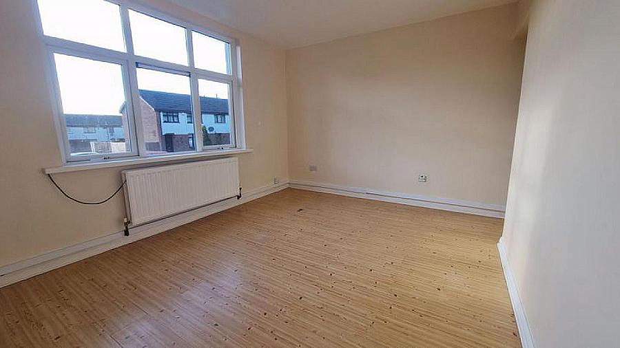 10B Iniscarn Park