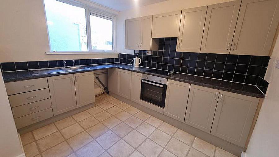 10B Iniscarn Park