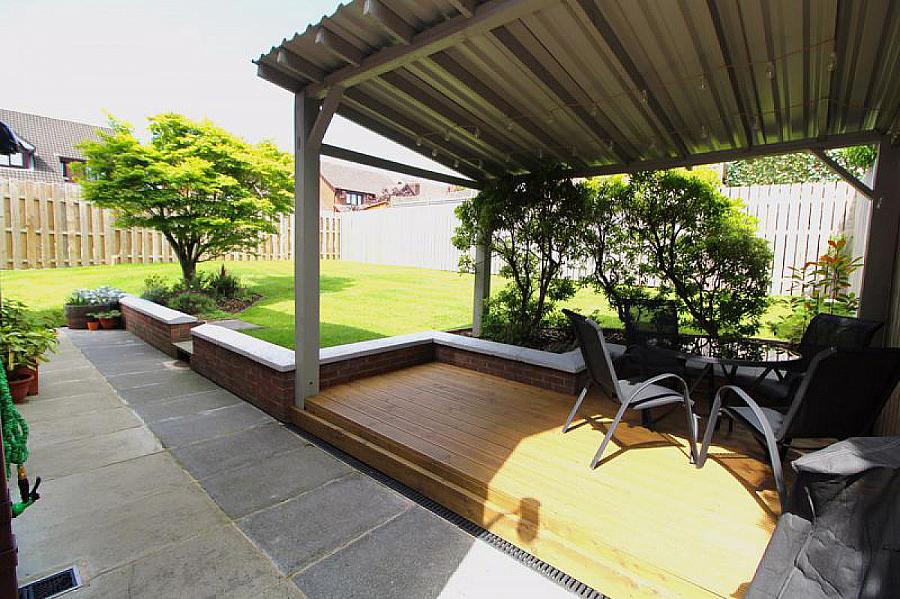 37 Kirkwoods Park