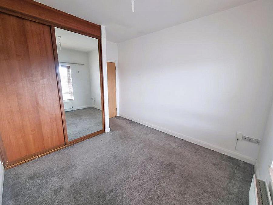 25 Woodbrook Avenue 25 Woodbrook Avenue