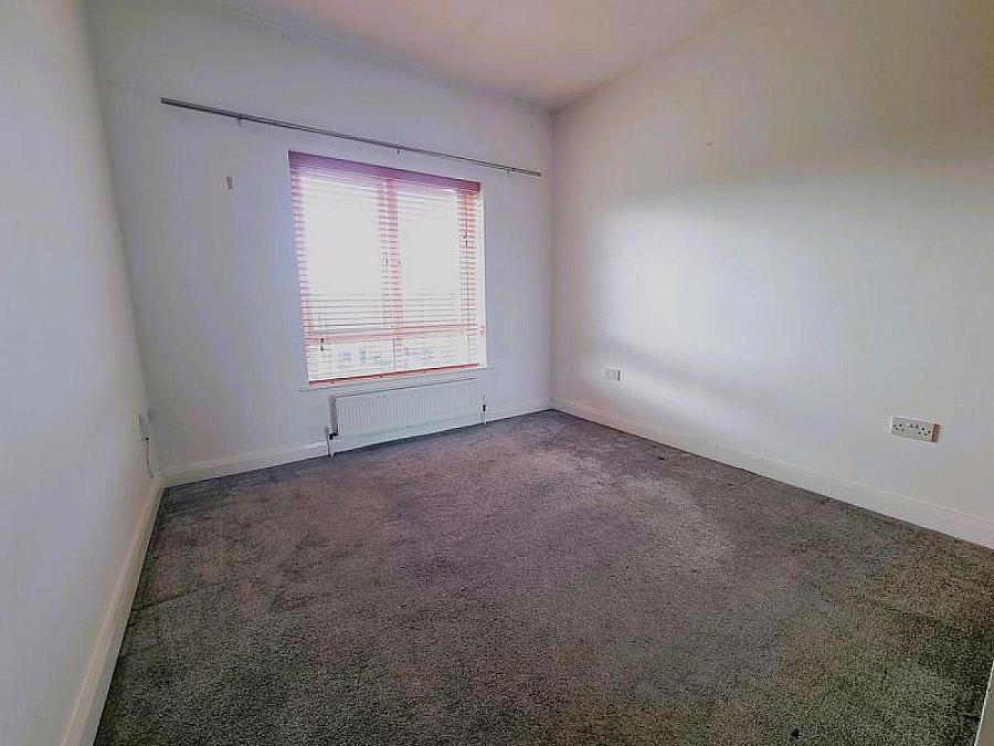 25 Woodbrook Avenue 25 Woodbrook Avenue