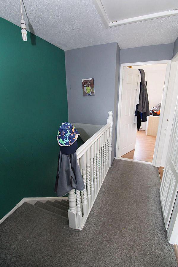 10 Kennedy Drive