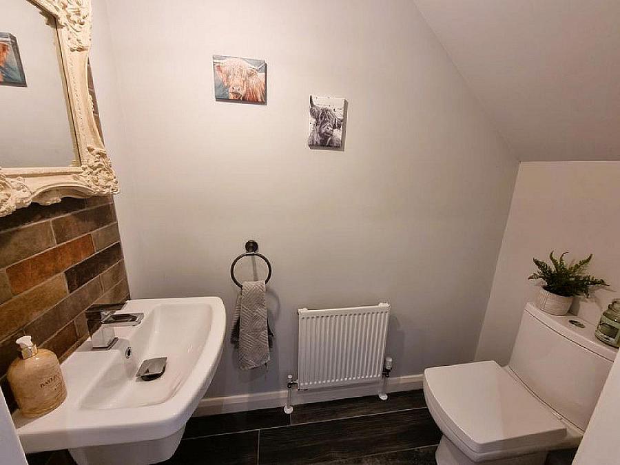 3 Wellington Park Road