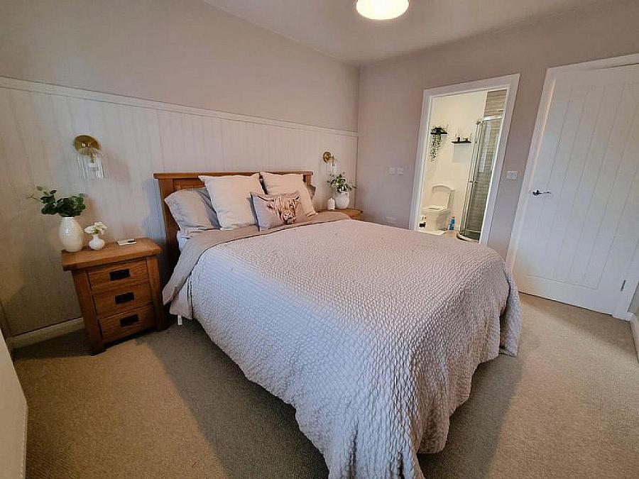 3 Wellington Park Road