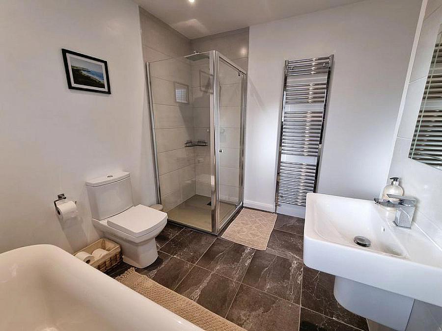 3 Wellington Park Road