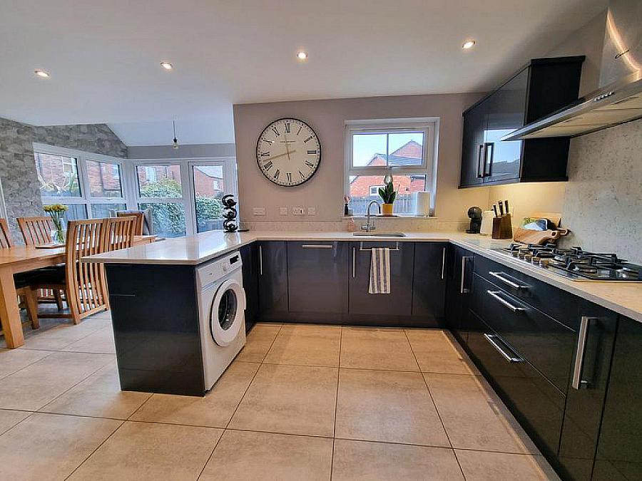 3 Wellington Park Road