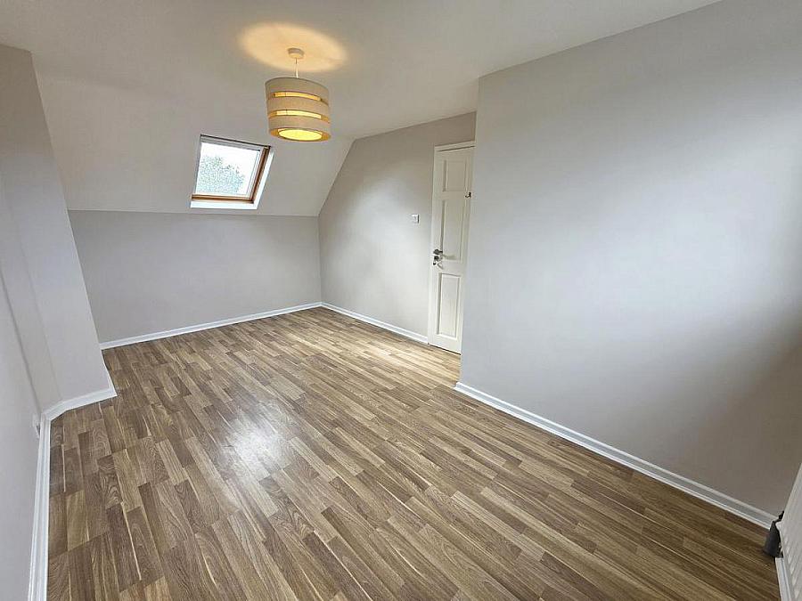 72 Quarterlands Road