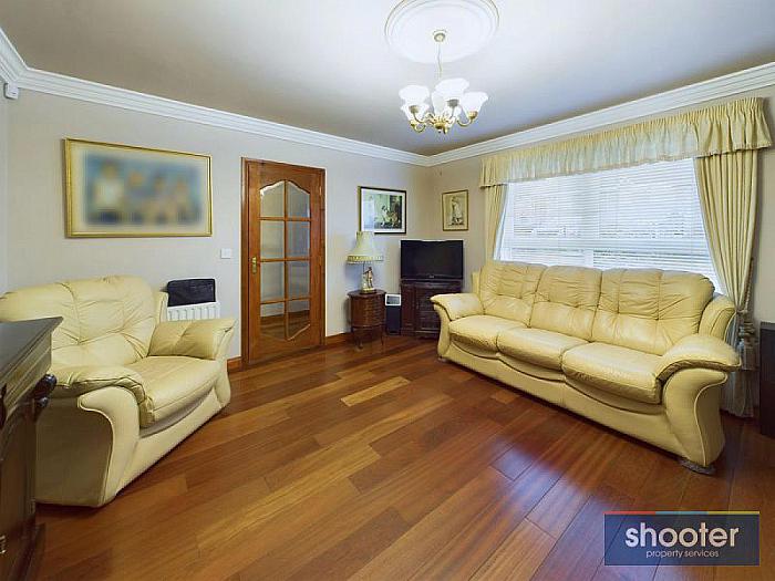 12 Bracken Grove