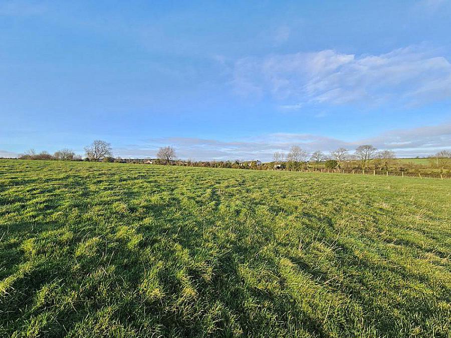 Lands Seaboughan Road