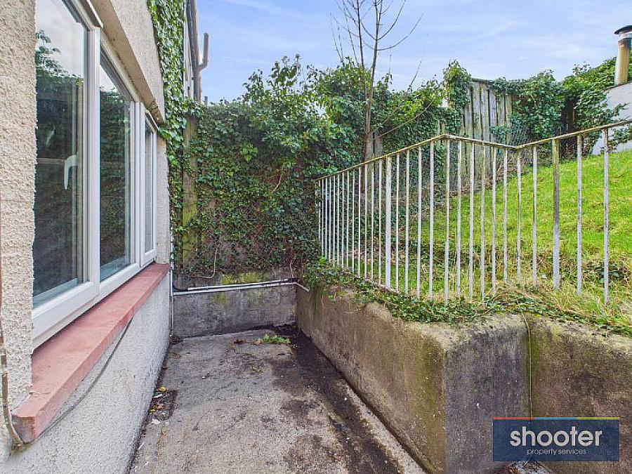 41 Daisy Hill Gardens