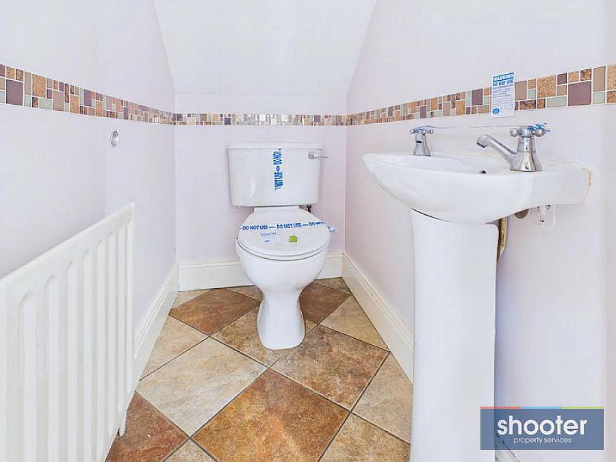 3 Brookview Close