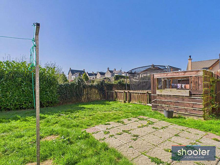3 Brookview Close