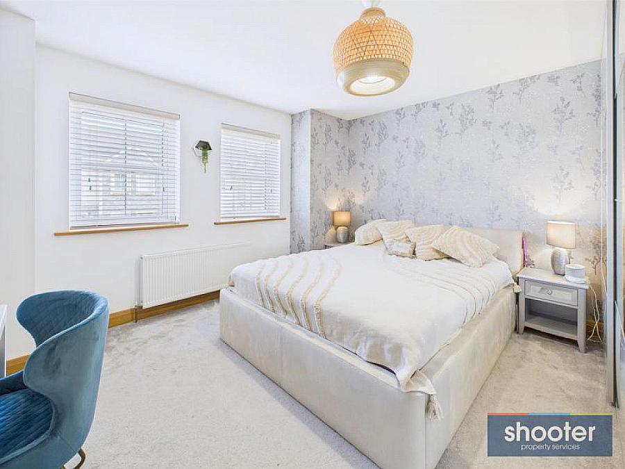 23 Heslips Court 23 Heslips Court