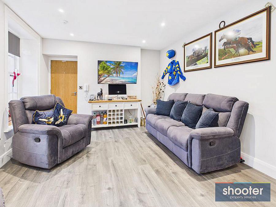 Apt 4 78 Canal Street